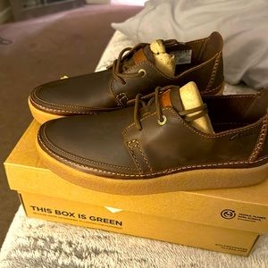 Clarks:size,10.5, Beeswax Leather, Brand New Never Worn